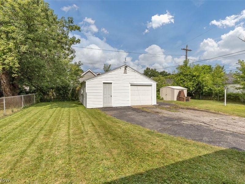 148 Brandtson Avenue, Elyria, OH 44035 Photo 30