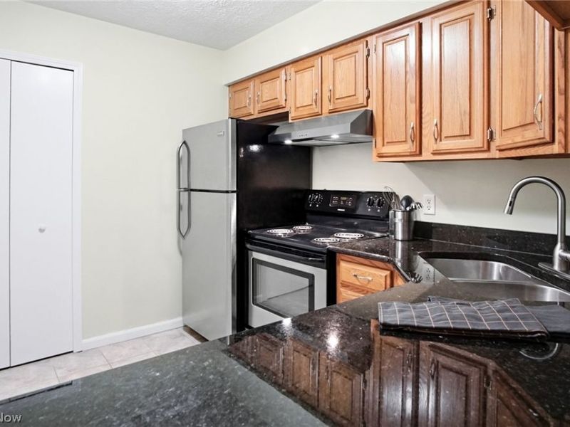 2953 Heatherwood Court, Stow, OH 44224 Photo 5