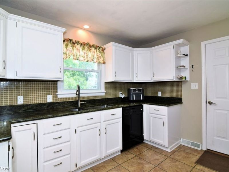 1031 Cessna Drive, Macedonia, OH 44056 Photo 16