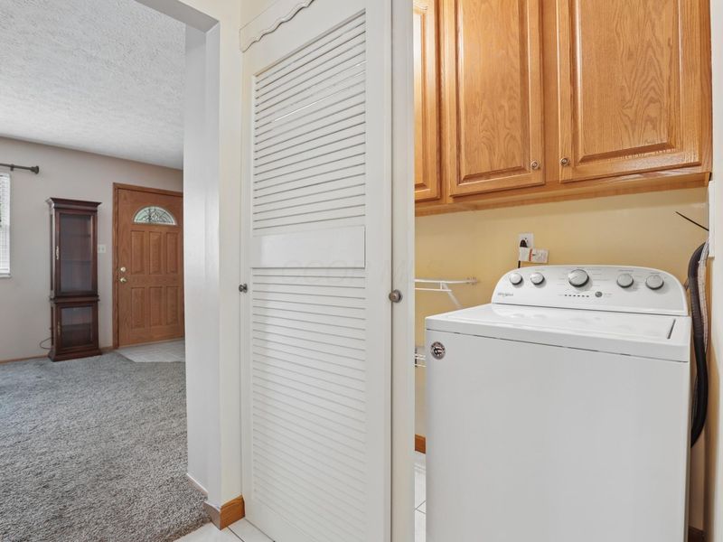 6480 Carriage Lane, Reynoldsburg, OH 43068 Photo 12