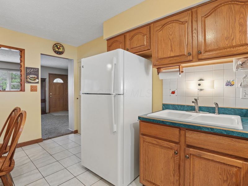 6480 Carriage Lane, Reynoldsburg, OH 43068 Photo 13