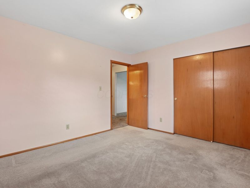 6480 Carriage Lane, Reynoldsburg, OH 43068 Photo 17