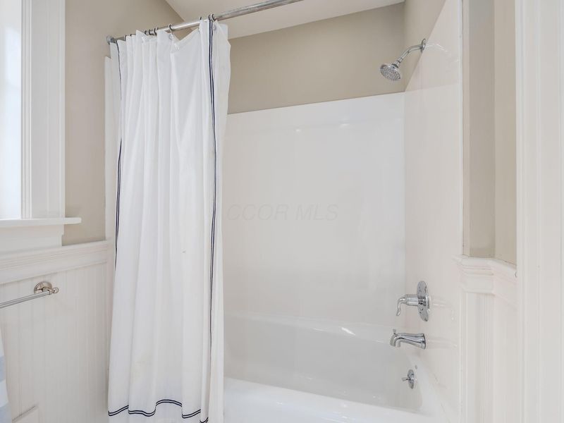 210 Stanbery Avenue, Bexley, OH 43209 Photo 45