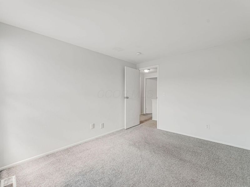 1014 Galliton Court, Unit F, Columbus, OH 43220 Photo 20