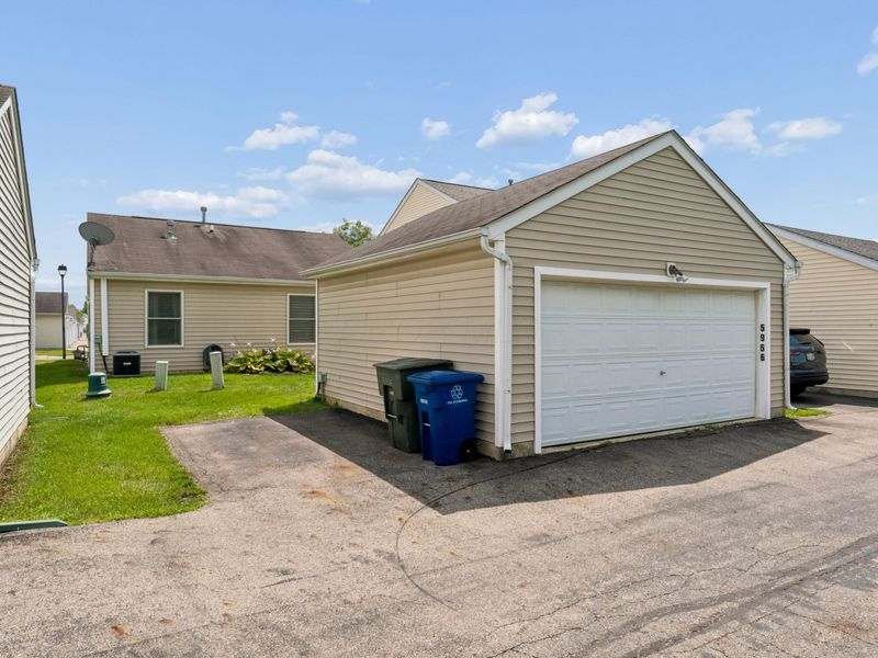 5956 Signature Drive, Galloway, OH 43119 Photo 28