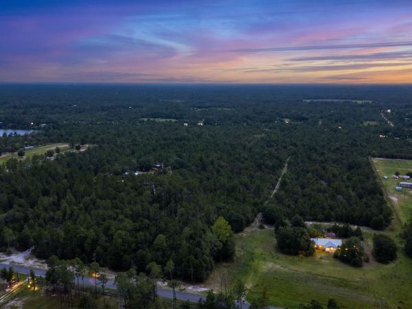 000 Hightower Road, Fountain, FL 32438