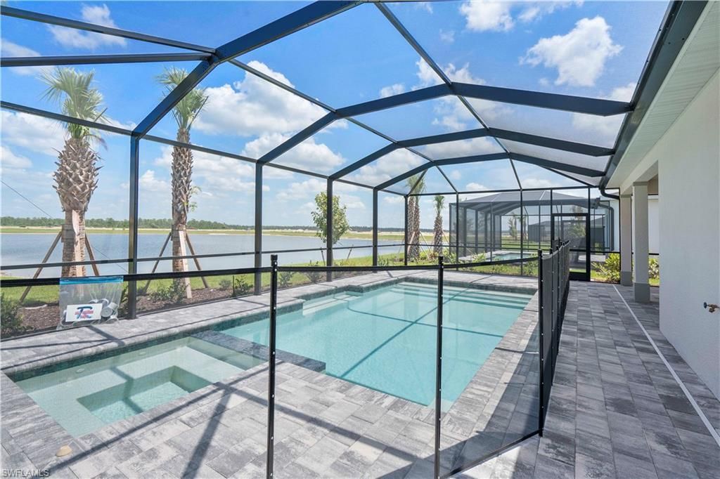 14735 Bluewater Rd, Punta Gorda, FL 33982 Photo