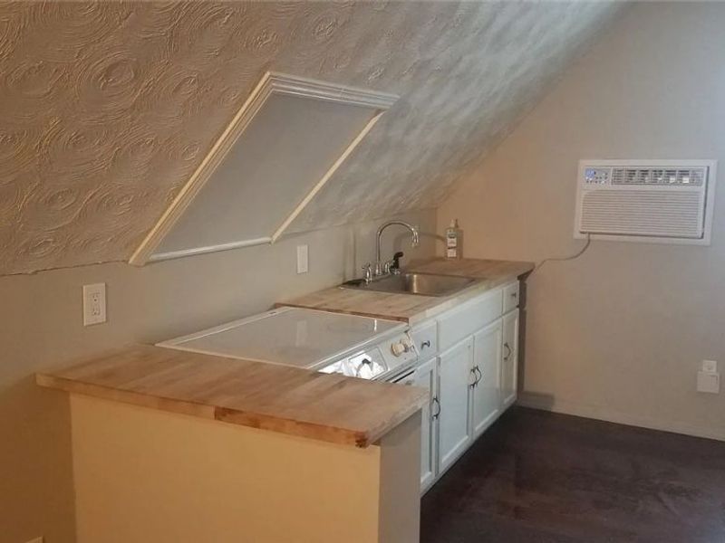 3318 Montclair Avenue, Cleveland, OH 44109 Photo 25