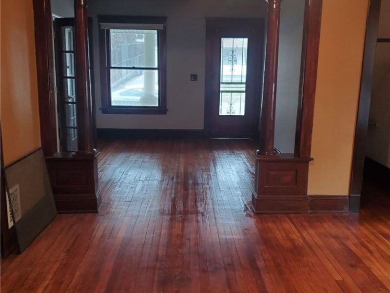 3318 Montclair Avenue, Cleveland, OH 44109 Photo 4