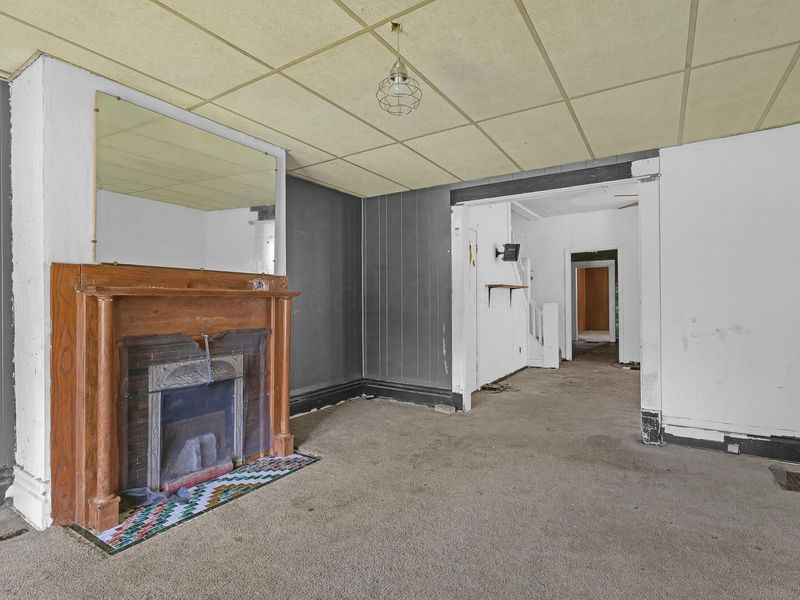 116 Clarendon Avenue, Columbus, OH 43223 Photo 3