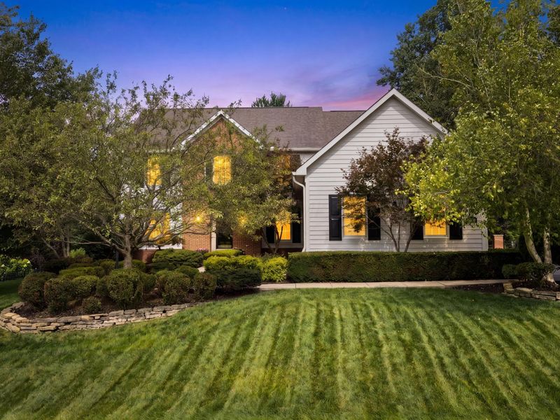 8423 Daventry Court, Powell, OH 43065 Photo 4