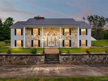 10434 Mapledale Road, Barneveld, NY 13304