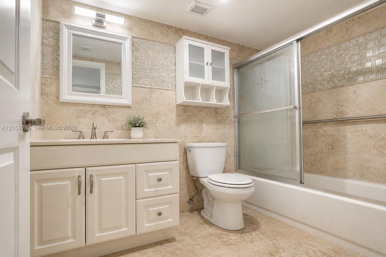 12590 NE 16th Ave, Unit 605, North Miami, FL 33161 Photo
