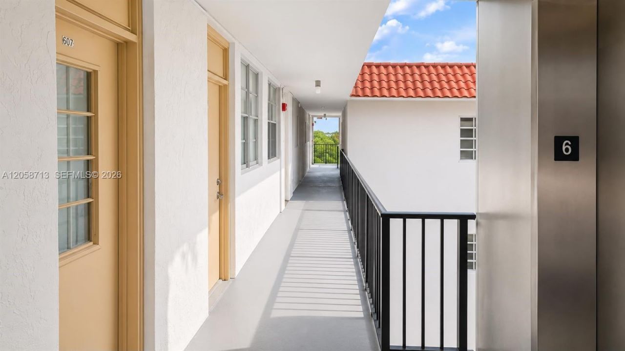 12590 NE 16th Ave, Unit 605, North Miami, FL 33161 Photo