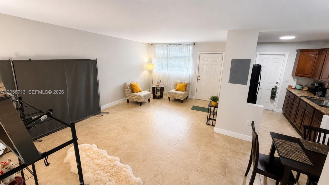 12590 NE 16th Ave, Unit 605, North Miami, FL 33161 Photo