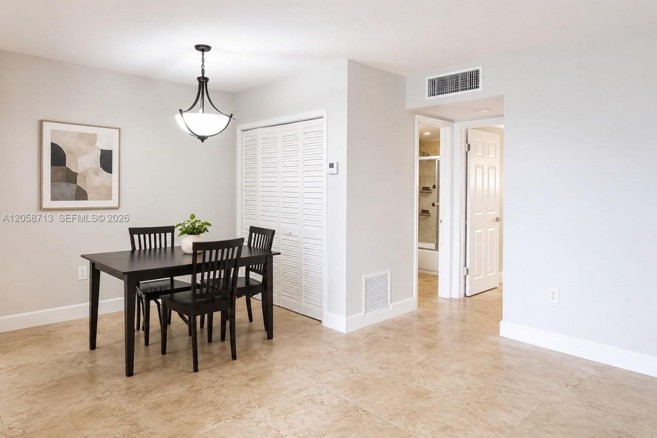 12590 NE 16th Ave, Unit 605, North Miami, FL 33161 Photo