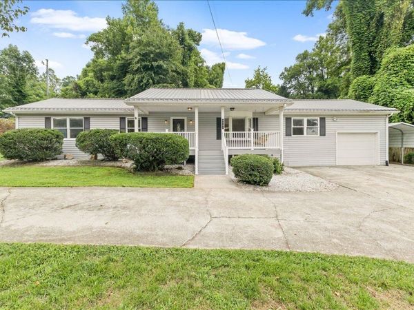 9541 Franklin ST , Ferrum, VA 24088
