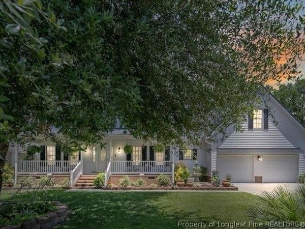 6528 Foxberry Road, Fayetteville, NC 28314
