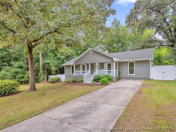 162 Oakridge Avenue, Spring Lake, NC 28390