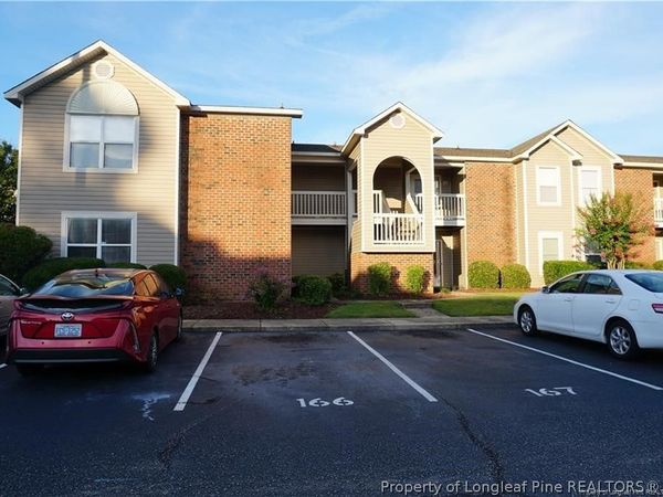 685-1 Bartons Landing Place , Fayetteville, NC 28314
