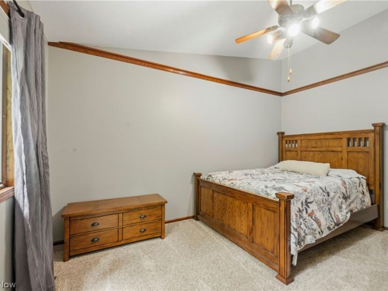 2402 Woodlawn, Dover, OH 44622 Photo 25