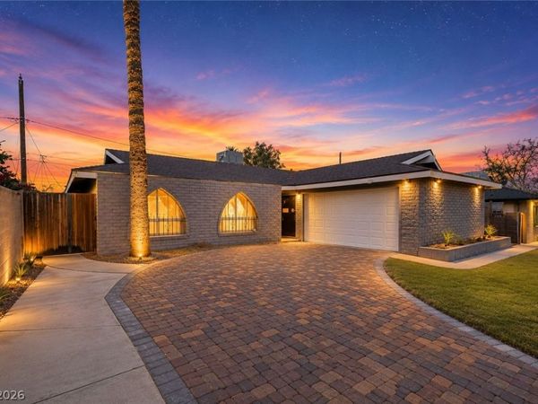 4516 E Flamingo Road, Las Vegas, NV 89121