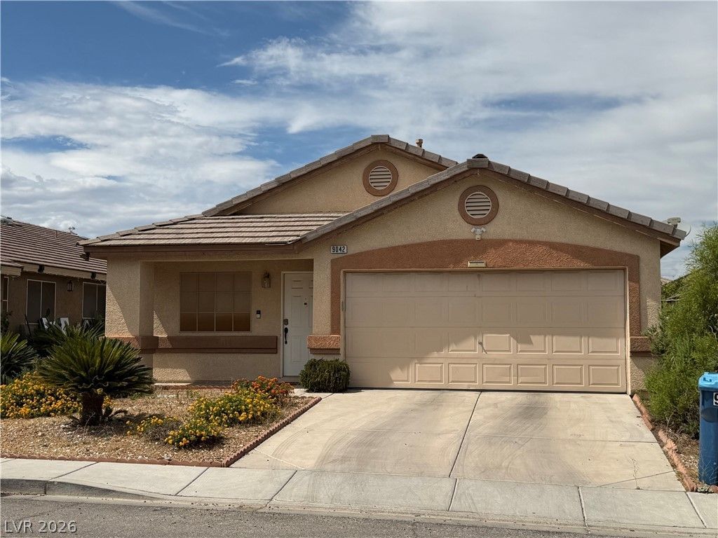 9042 Iron Crow Avenue, Las Vegas, NV 89147 Main Photo