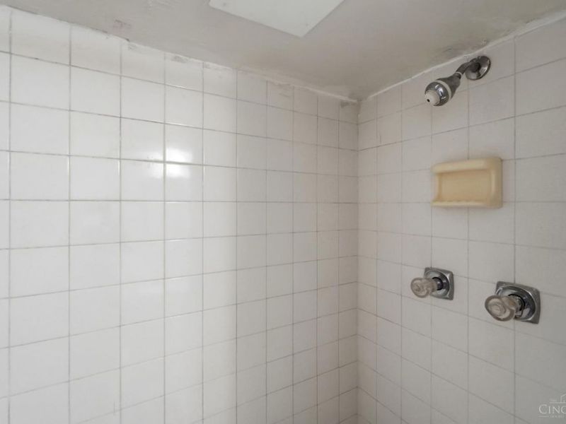 1800 Keith Drive, Reading, OH 45215 Photo 17