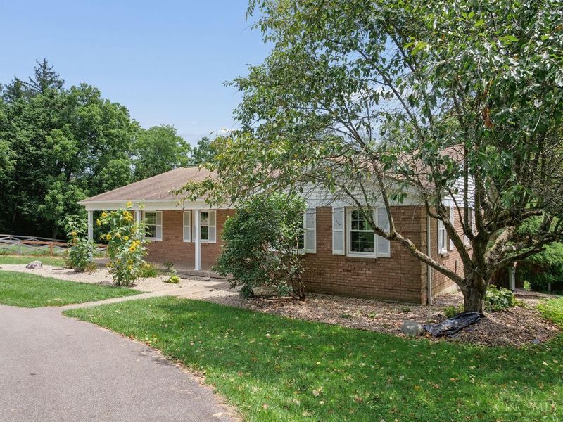 6215 Greenbud Drive, Wayne Twp, OH 45122 Photo 2