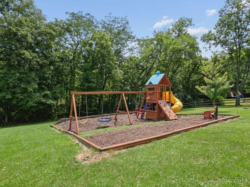6215 Greenbud Drive, Wayne Twp, OH 45122 Photo 25