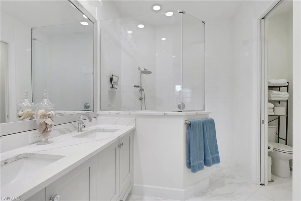 6367 Negril Isle Dr, Naples, FL 34113 Photo