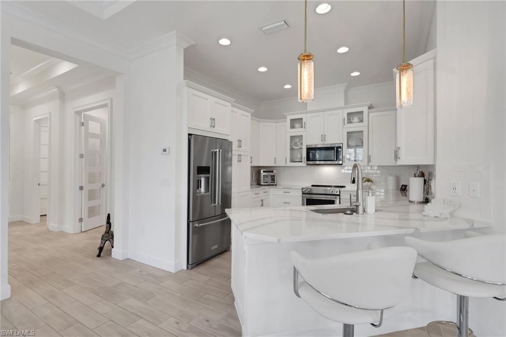 6367 Negril Isle Dr, Naples, FL 34113 Photo