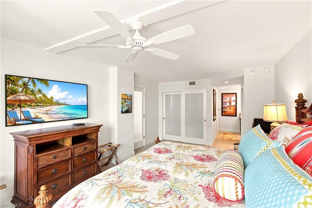 4001 Gulf Shore Blvd N, Unit 904, Naples, FL 34103 Photo
