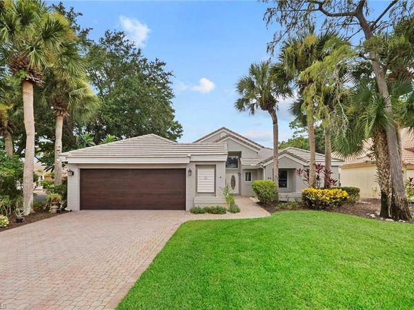 54 Grey Wing PT, NAPLES, FL 34113