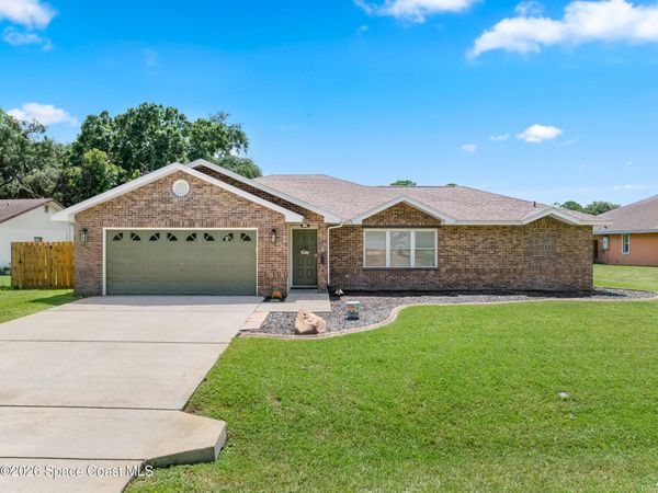 606 Seven Gables Circle SE , Palm Bay, FL 32909