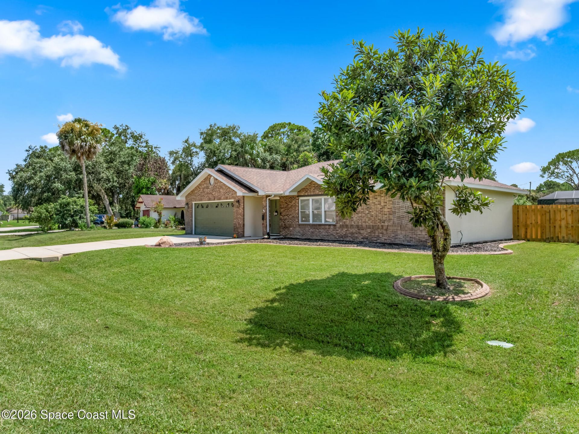 606 Seven Gables Circle Se, Palm Bay, FL 32909 Photo