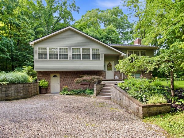 210 Camp Lane , New Concord, OH 43762