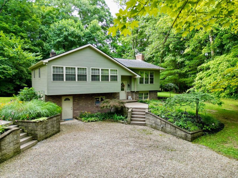 210 Camp Lane, New Concord, OH 43762 Photo 5