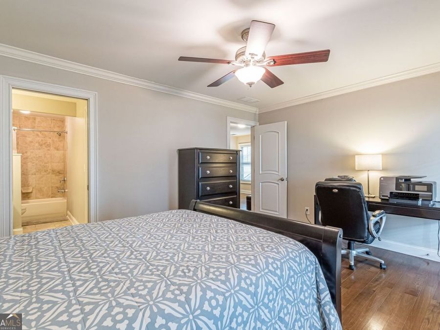 Property Image 33