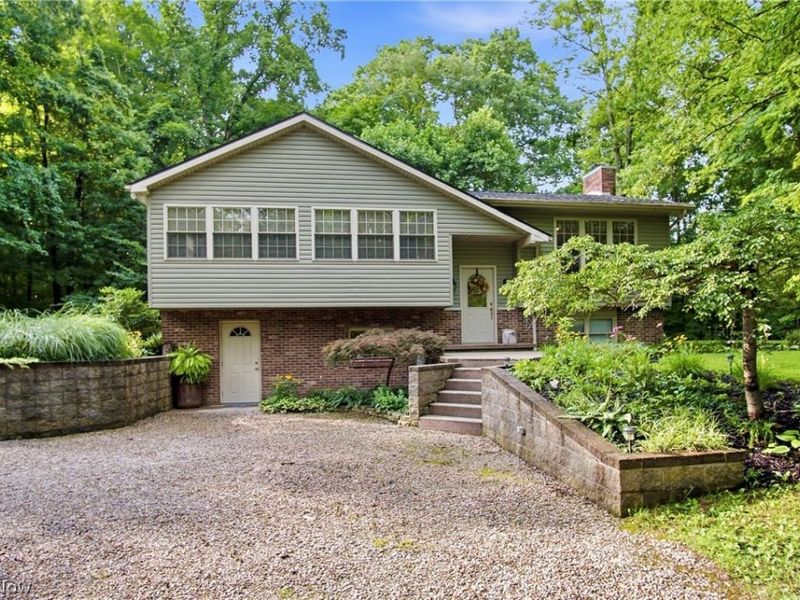 210 Camp Lane, New Concord, OH 43762 Photo 4