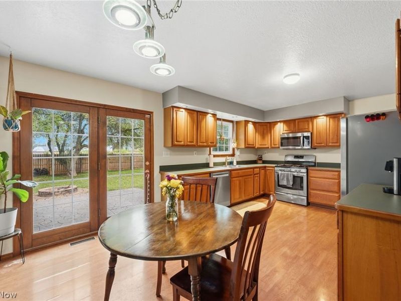 216 Pleasant Street, Lagrange, OH 44050 Photo 7