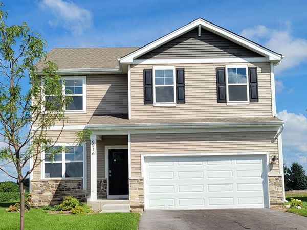 6916 willow Drive, Wonder Lake, IL 60097