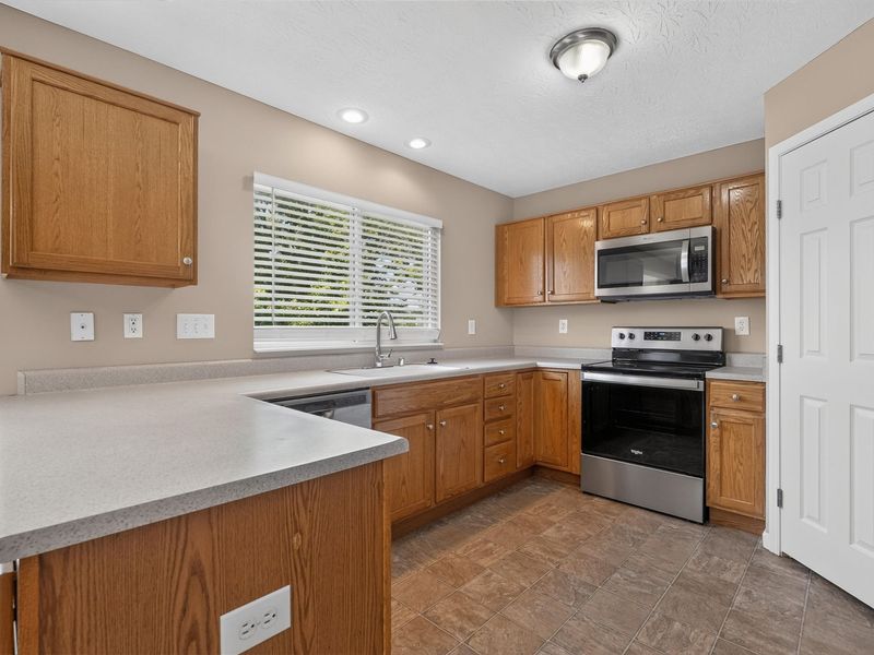 10093 Whittlesey Drive, Union, KY 41091 Photo 12