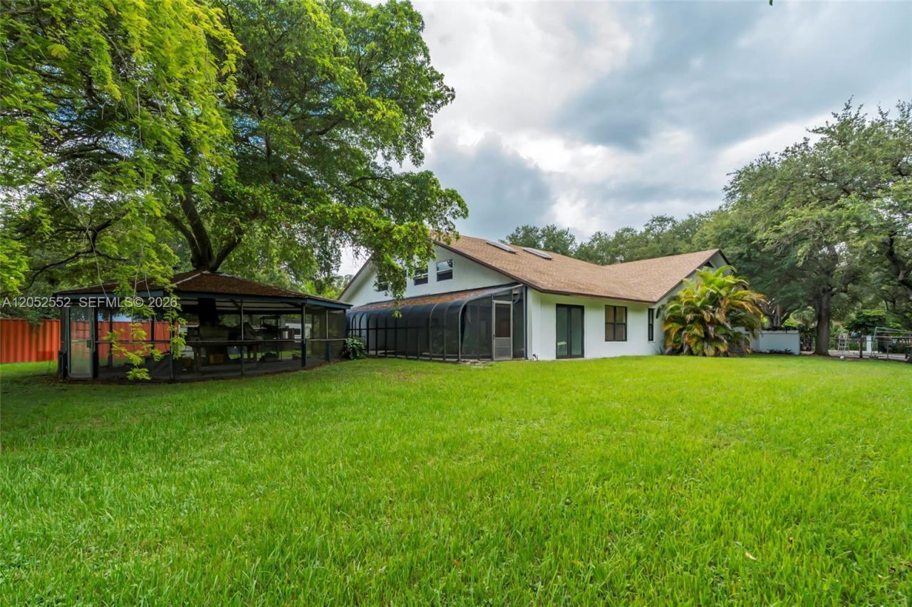 18180 SW 66th St, Southwest Ranches, FL 33331 Photo