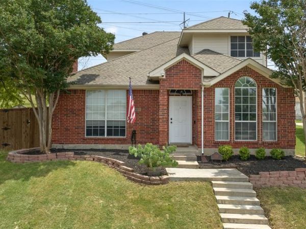 4100 Creekhollow Drive , Carrollton, TX 75010