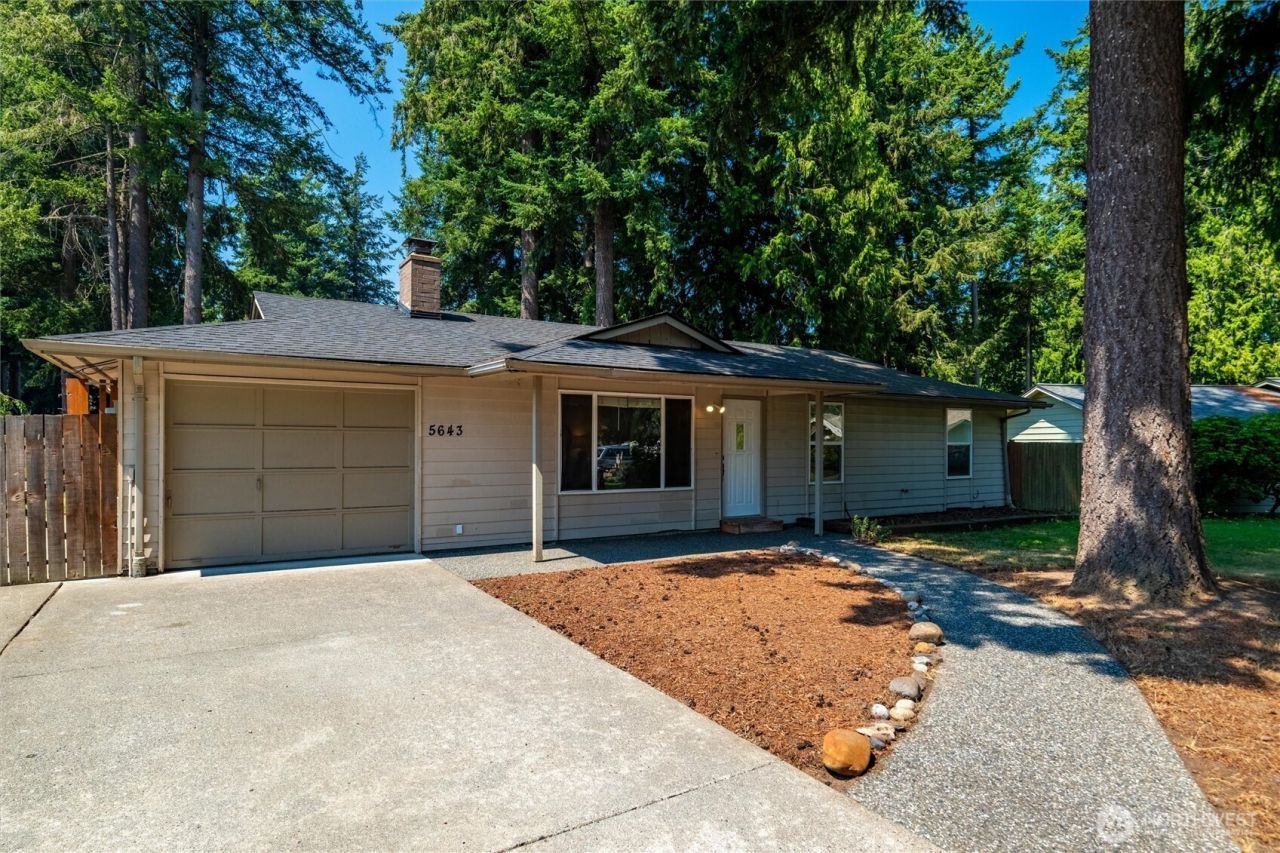 5643 Chestnut Court , Ferndale, WA 98248