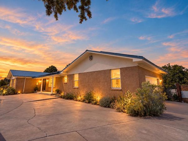 3121 San Joaquin Avenue SE, Albuquerque, NM 87106