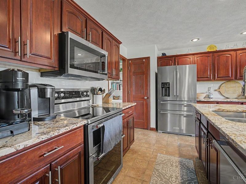 3965 Tolbert Road, Trenton, OH 45067 Photo 8