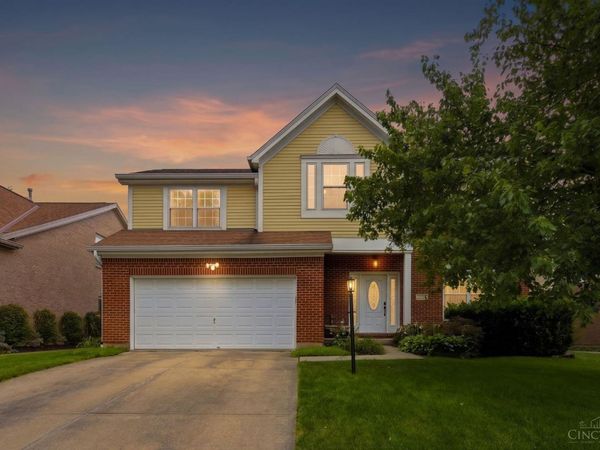 320 Parktrail Lane, Cincinnati, OH 45238