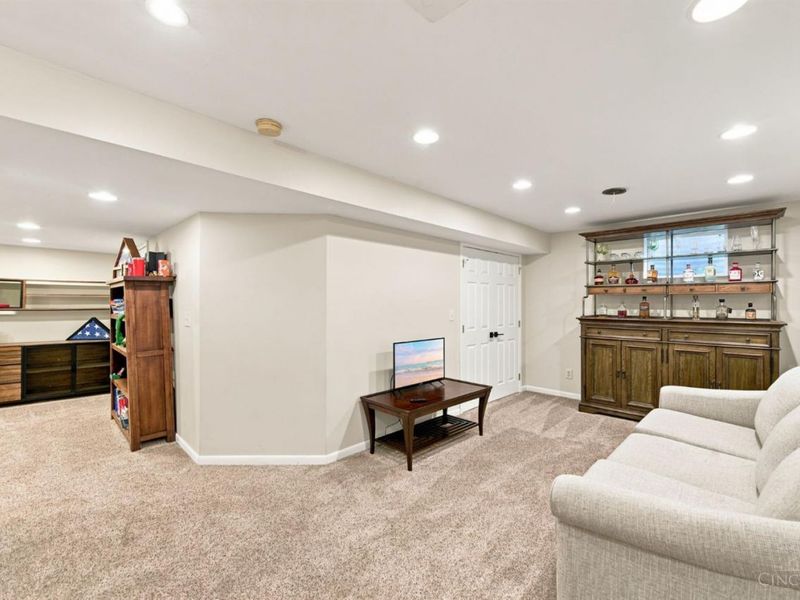 320 Parktrail Lane, Cincinnati, OH 45238 Photo 44